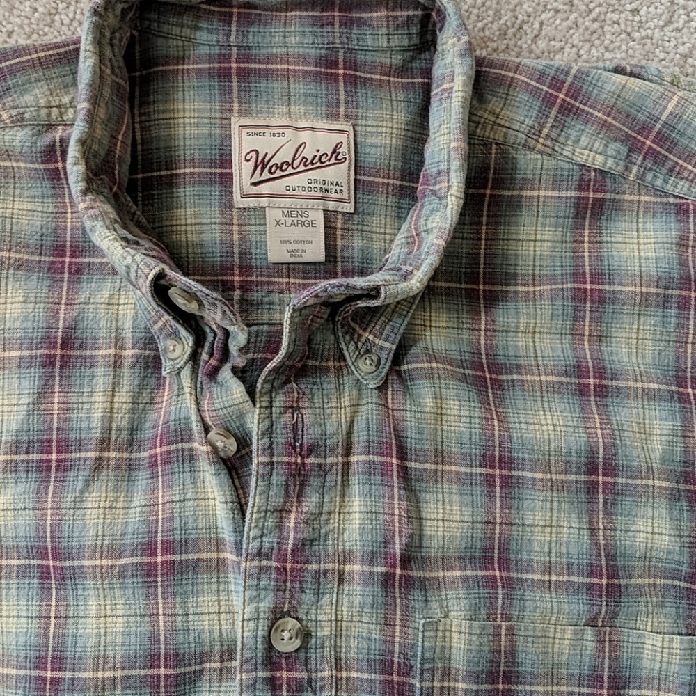 Excellent condition Woolrich shirt!